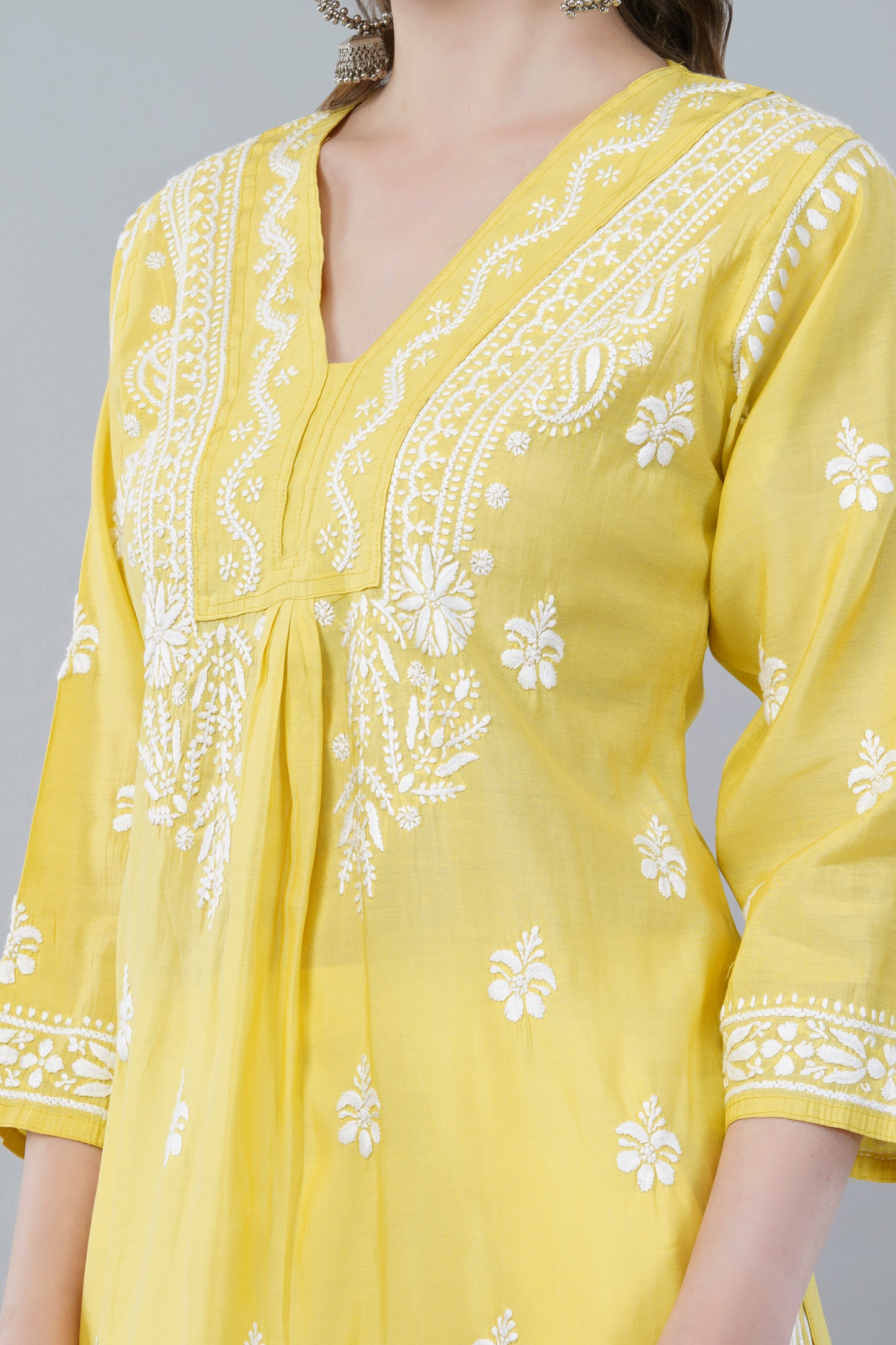 Nazakat Chikankari Muslin Kurta