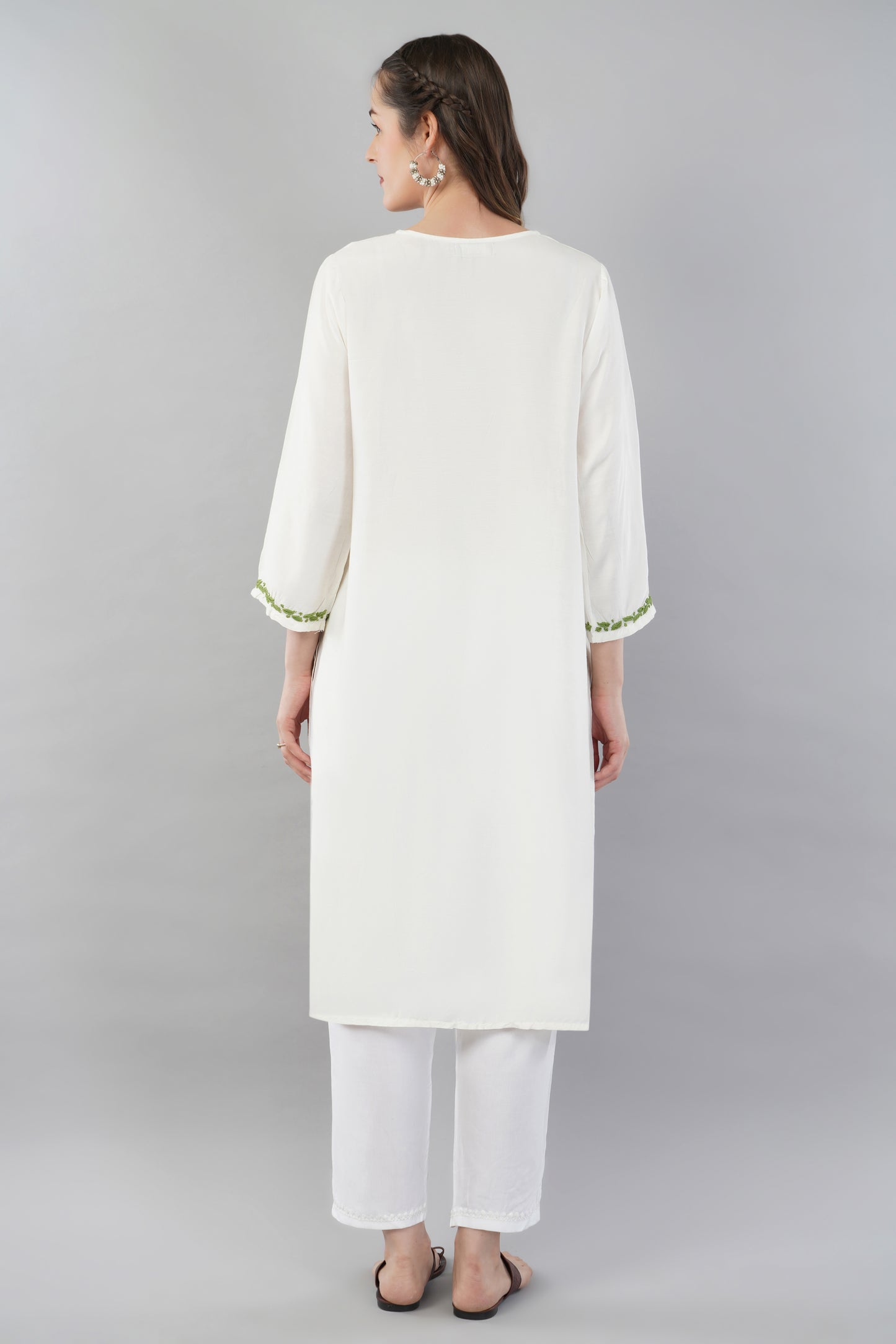 Aiza Chikankari Muslin Kurta