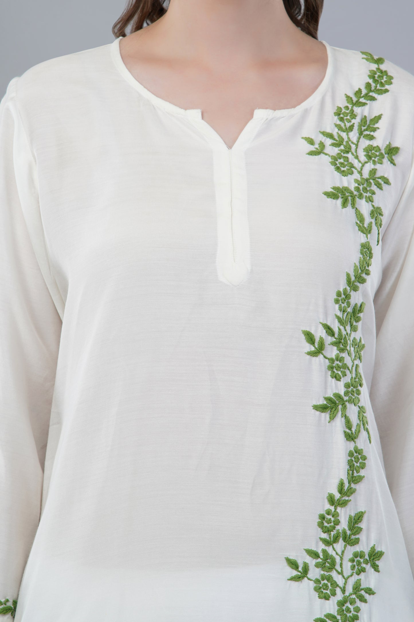 Aiza Chikankari Muslin Kurta