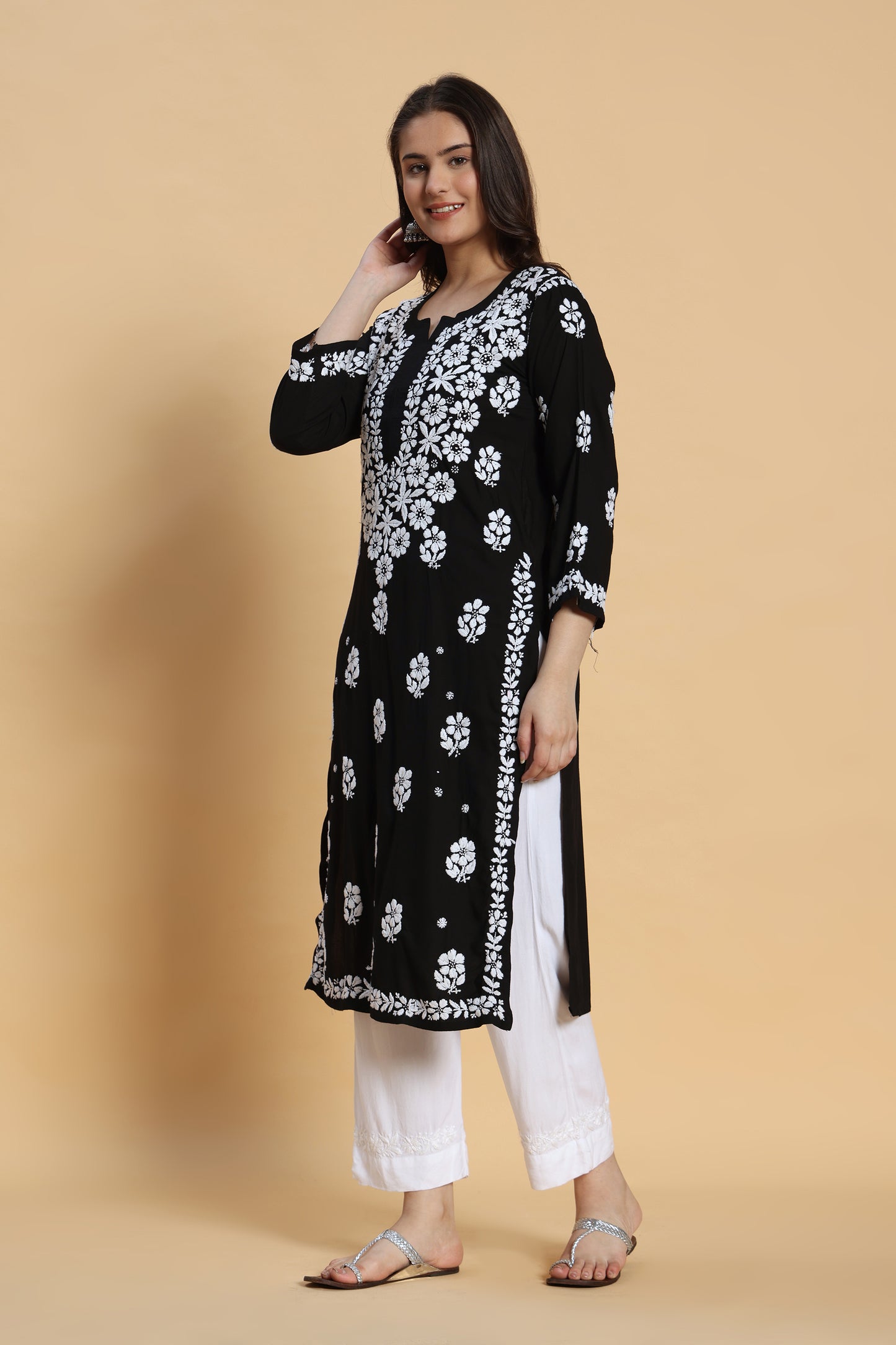 Amaanat Chikankari Rayon Kurta