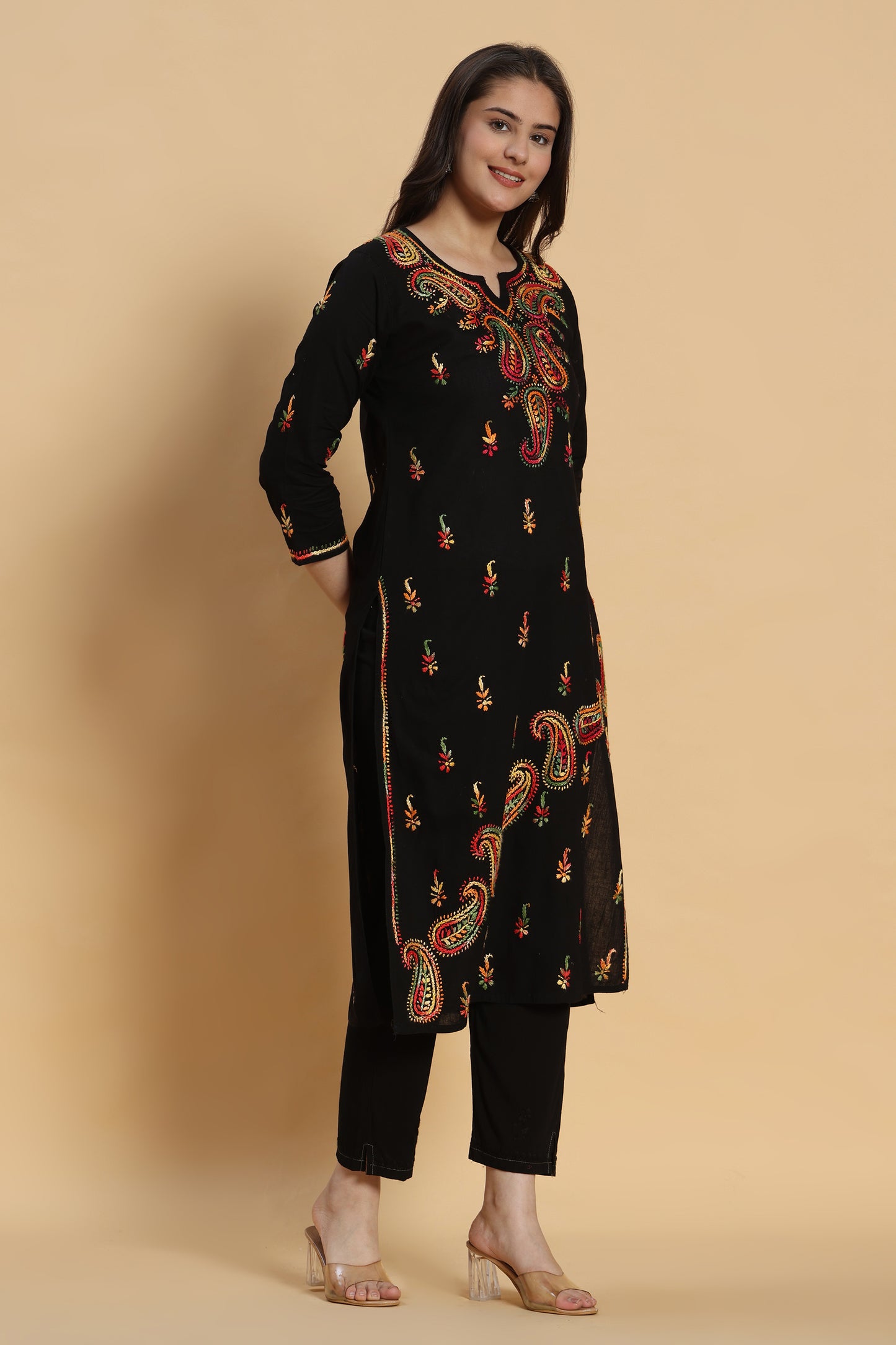 Humnava Chikankari Cotton Kurta