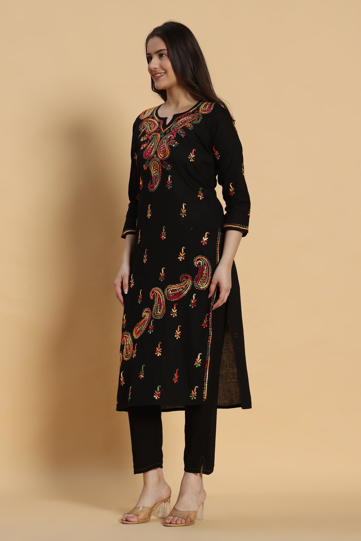 Humnava Chikankari Cotton Kurta