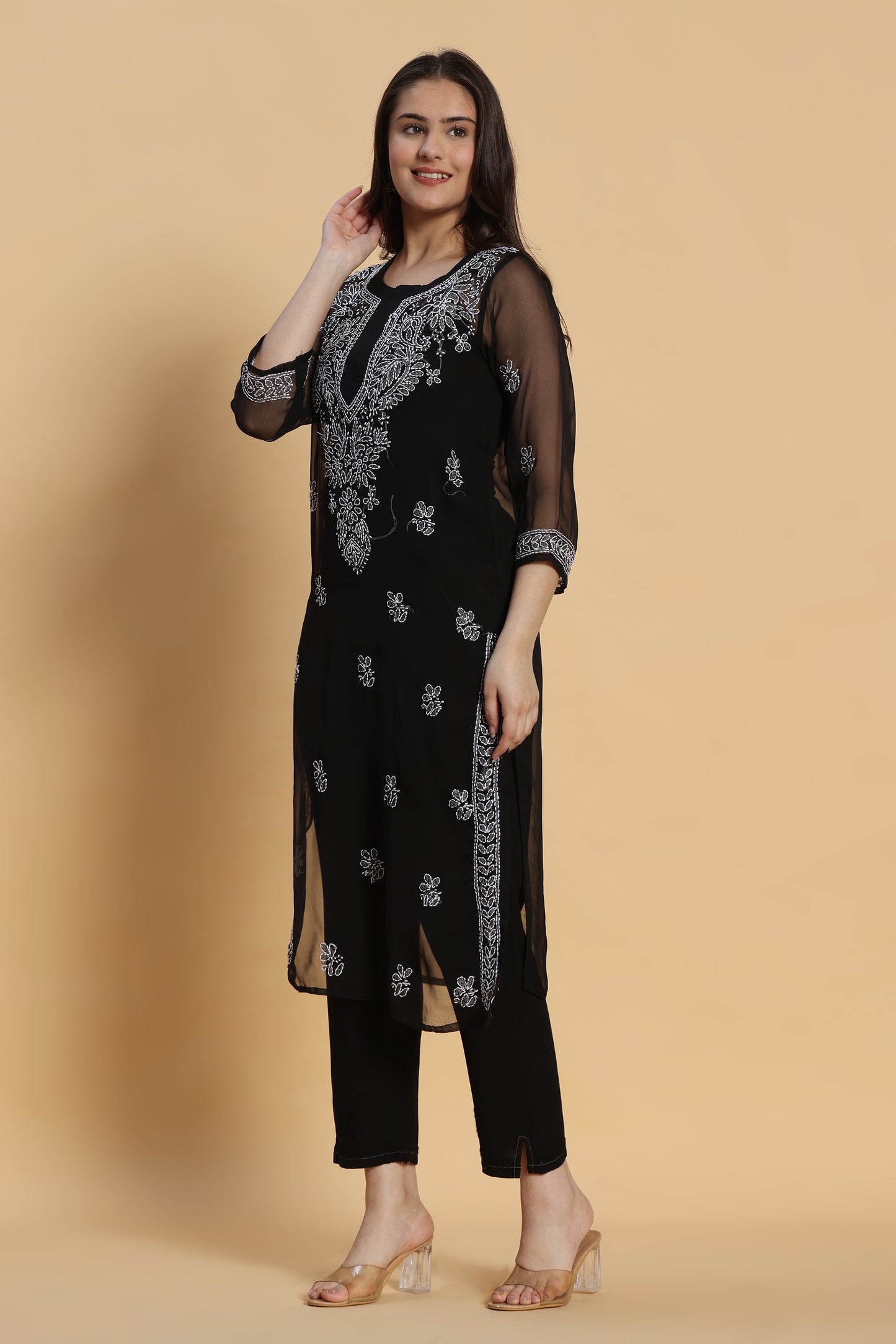 Fanaa Chikankari Georgette Kurta