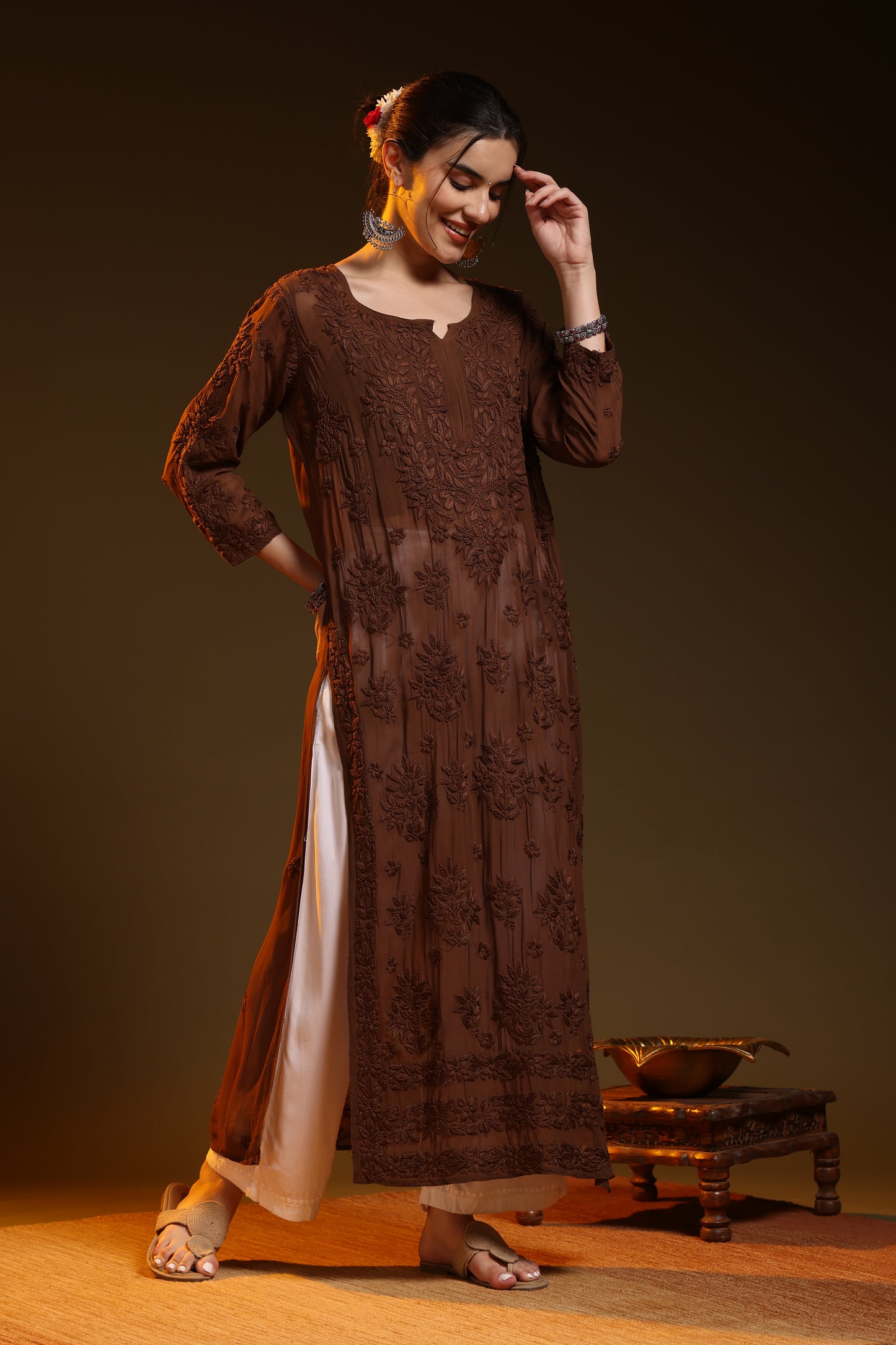 Hoor Chikankari Viscose Kurta